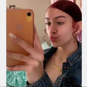 Meet your Posher, Lainne